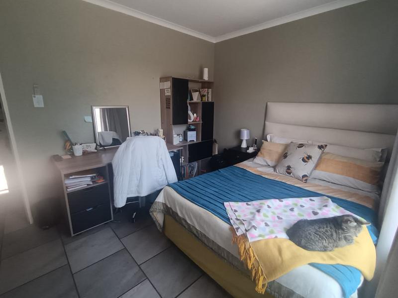 To Let 3 Bedroom Property for Rent in Strubenvale Gauteng