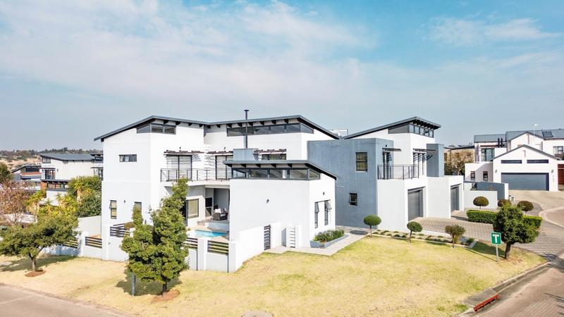 To Let 6 Bedroom Property for Rent in Copperleaf Estate Gauteng