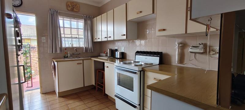2 Bedroom Property for Sale in Norton Park Gauteng