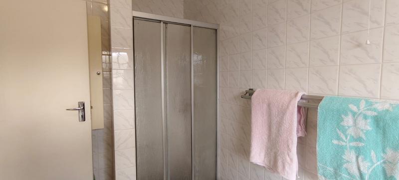 2 Bedroom Property for Sale in Norton Park Gauteng