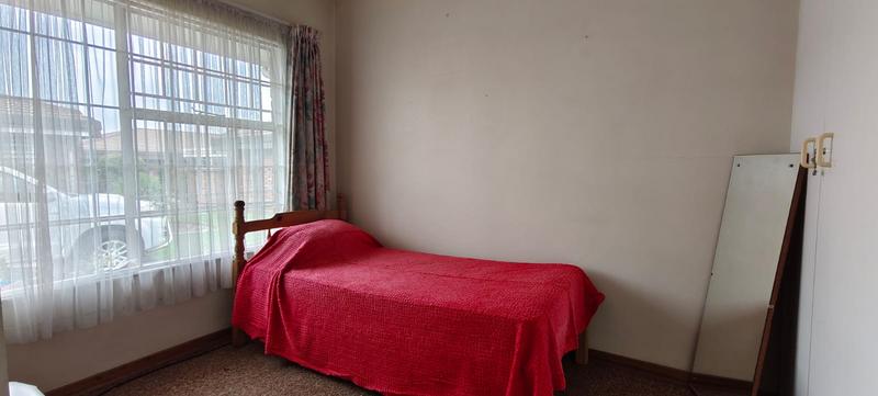 2 Bedroom Property for Sale in Norton Park Gauteng