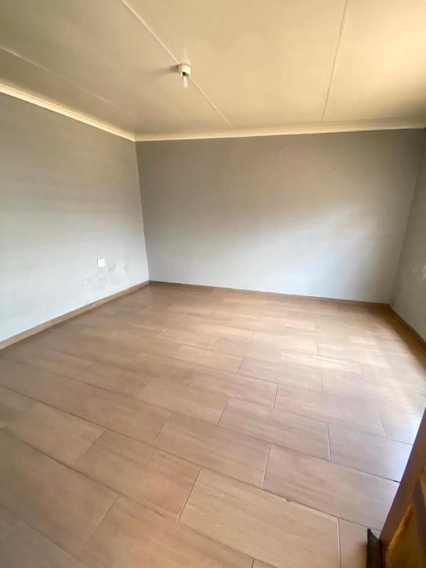 To Let 0 Bedroom Property for Rent in Bram Fischerville Gauteng