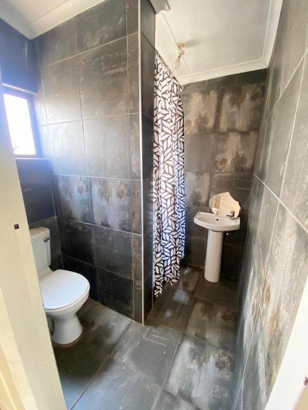 To Let 1 Bedroom Property for Rent in Bram Fischerville Gauteng