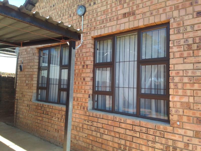 To Let 3 Bedroom Property for Rent in Marlands Gauteng
