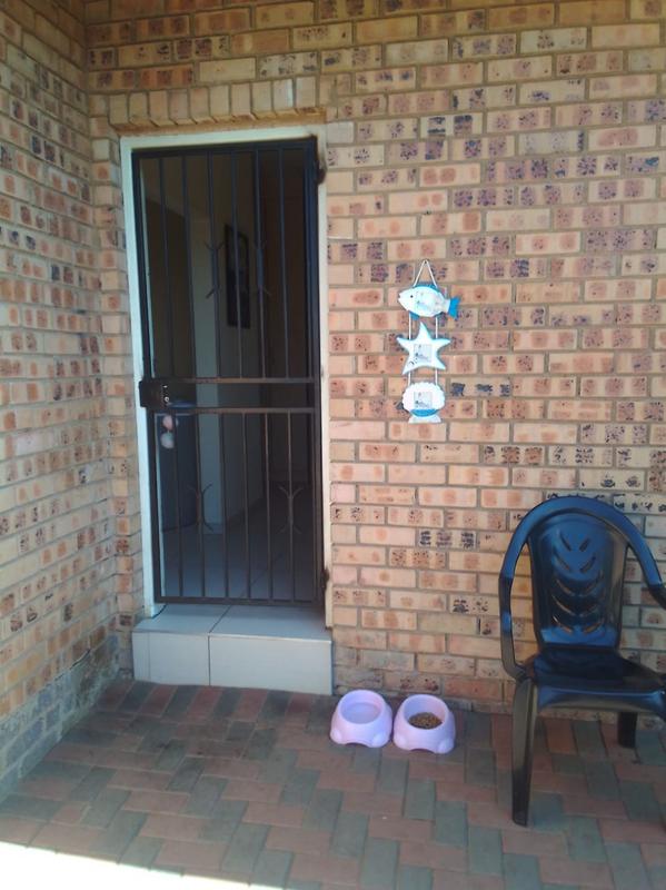 To Let 3 Bedroom Property for Rent in Marlands Gauteng
