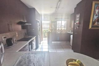 To Let 2 Bedroom Property for Rent in Kempton Park Central Gauteng