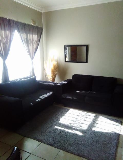 To Let 2 Bedroom Property for Rent in Witpoortjie Gauteng