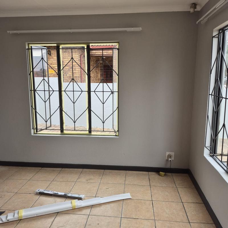 3 Bedroom Property for Sale in Olievenhoutbosch Gauteng