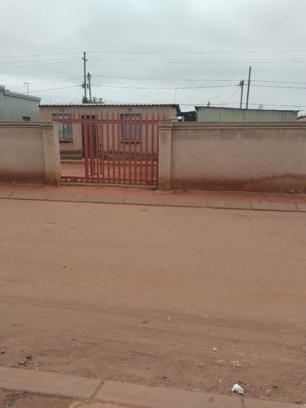 2 Bedroom Property for Sale in Katlehong South Gauteng