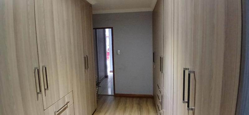 4 Bedroom Property for Sale in Kagiso Gauteng