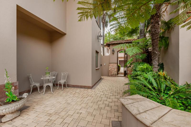 4 Bedroom Property for Sale in Bedfordview Gauteng