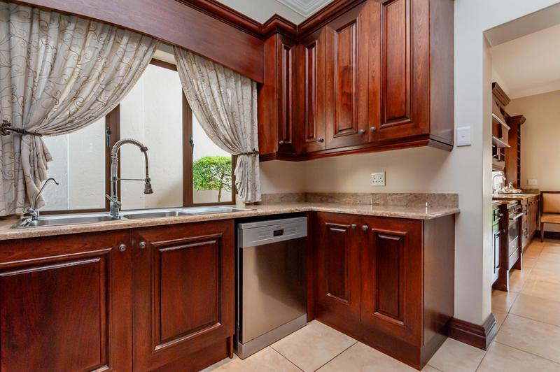 4 Bedroom Property for Sale in Bedfordview Gauteng