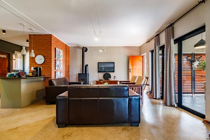 3 Bedroom Property for Sale in Candlewoods Country Estate Gauteng