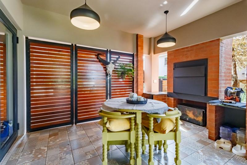 3 Bedroom Property for Sale in Candlewoods Country Estate Gauteng