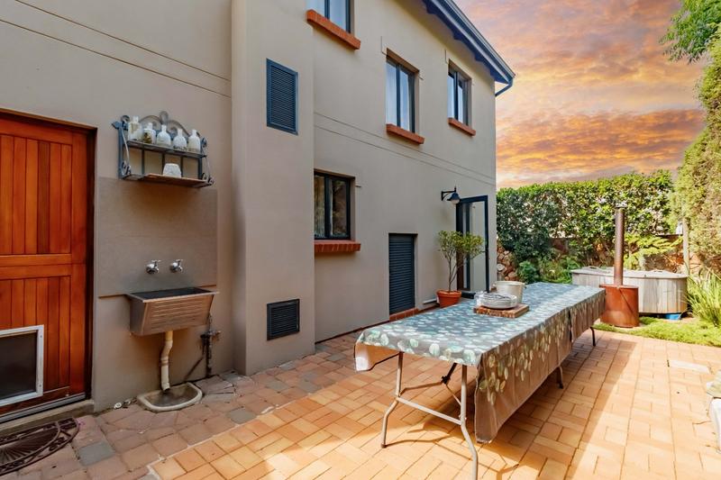 3 Bedroom Property for Sale in Candlewoods Country Estate Gauteng