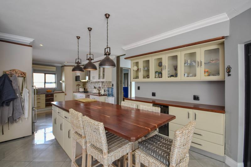 5 Bedroom Property for Sale in Midstream Estate Gauteng