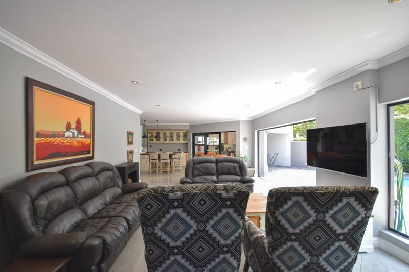 5 Bedroom Property for Sale in Midstream Estate Gauteng