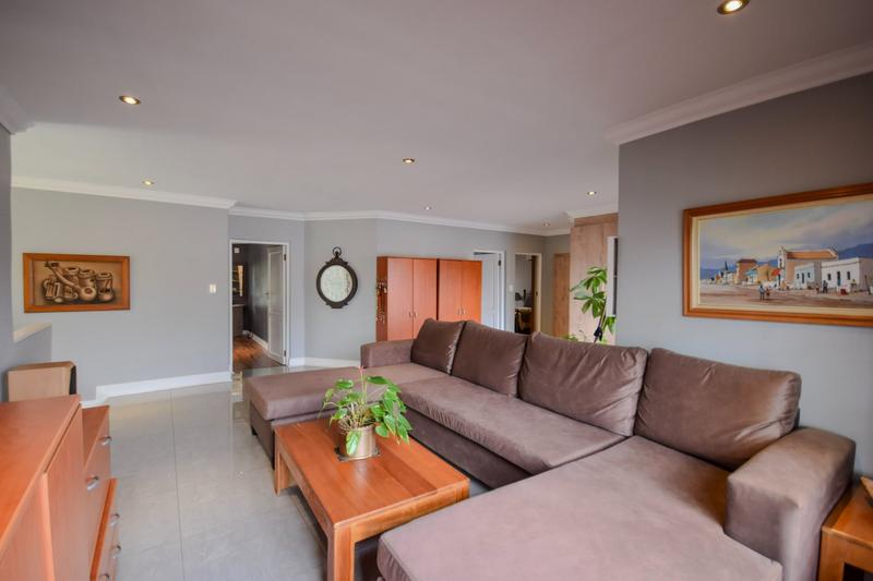 5 Bedroom Property for Sale in Midstream Estate Gauteng
