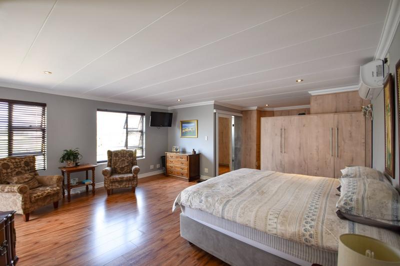 5 Bedroom Property for Sale in Midstream Estate Gauteng