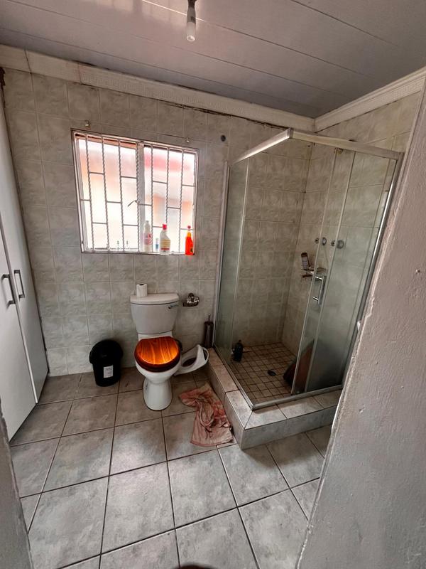 To Let 3 Bedroom Property for Rent in Zakariyya Park Gauteng
