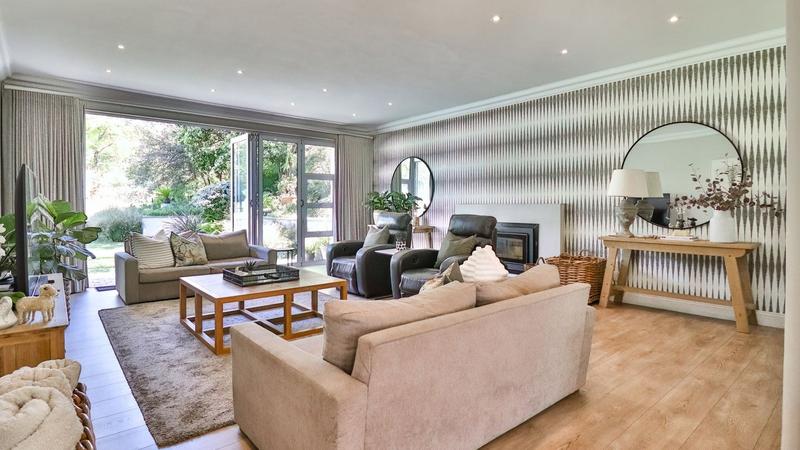 To Let 5 Bedroom Property for Rent in Bryanston Gauteng