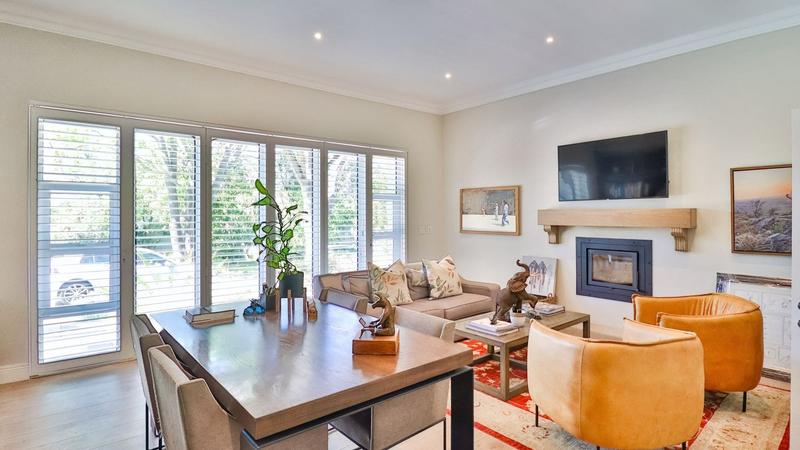 To Let 5 Bedroom Property for Rent in Bryanston Gauteng