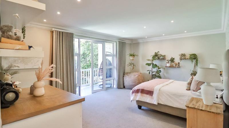 To Let 5 Bedroom Property for Rent in Bryanston Gauteng