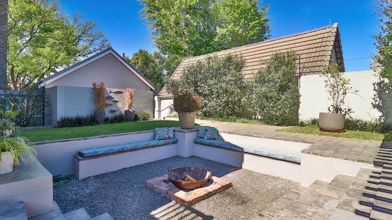 To Let 5 Bedroom Property for Rent in Bryanston Gauteng