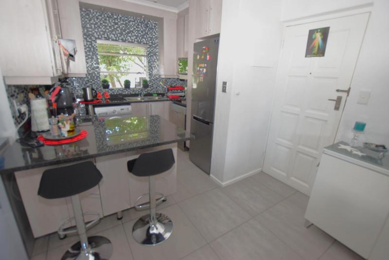 2 Bedroom Property for Sale in Morningside Gauteng