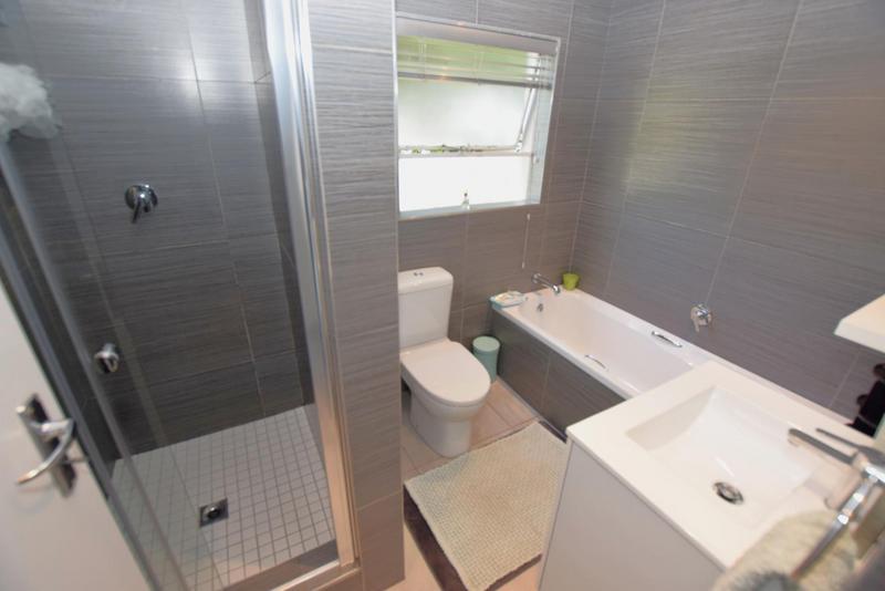 2 Bedroom Property for Sale in Morningside Gauteng