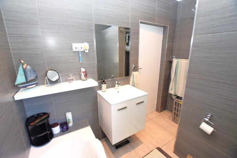 2 Bedroom Property for Sale in Morningside Gauteng