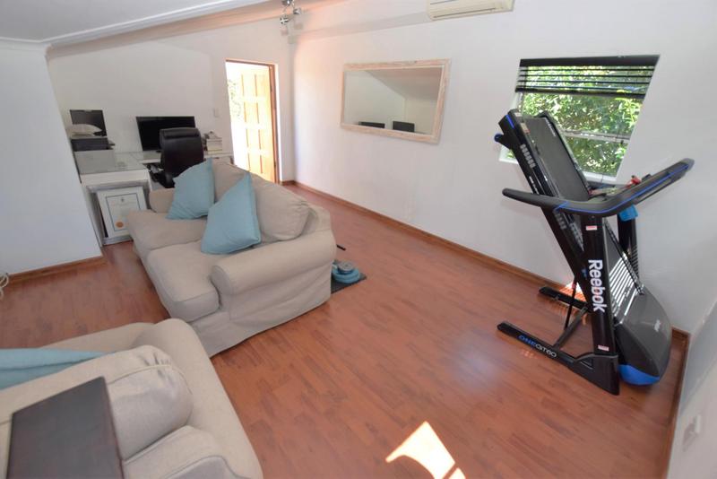2 Bedroom Property for Sale in Morningside Gauteng