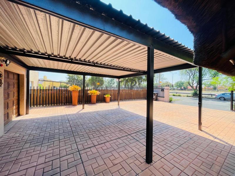 3 Bedroom Property for Sale in Randhart Gauteng