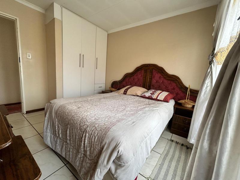 4 Bedroom Property for Sale in Bakerton Gauteng