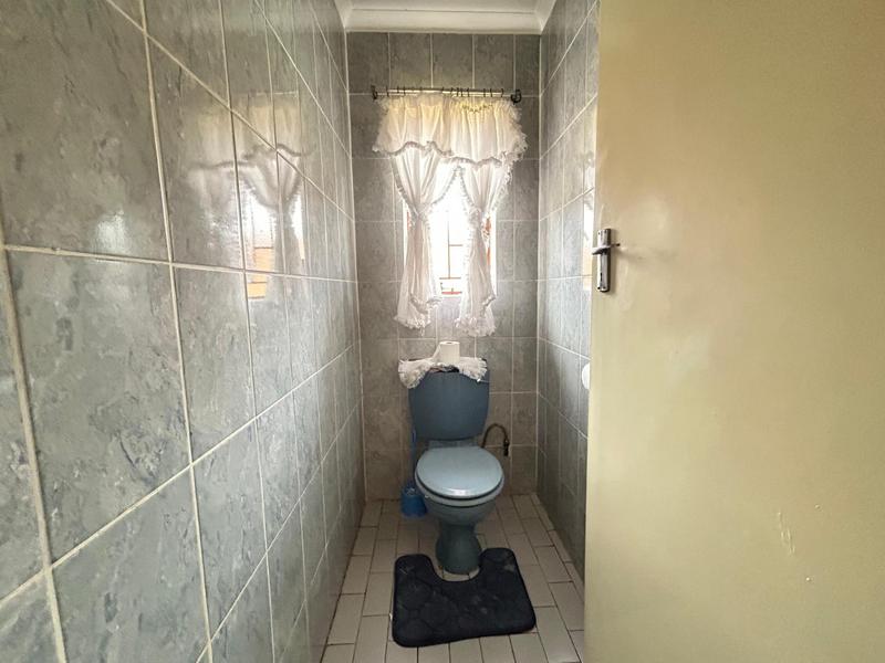 4 Bedroom Property for Sale in Bakerton Gauteng