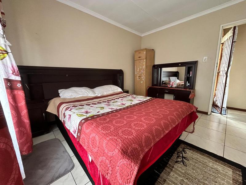 4 Bedroom Property for Sale in Bakerton Gauteng