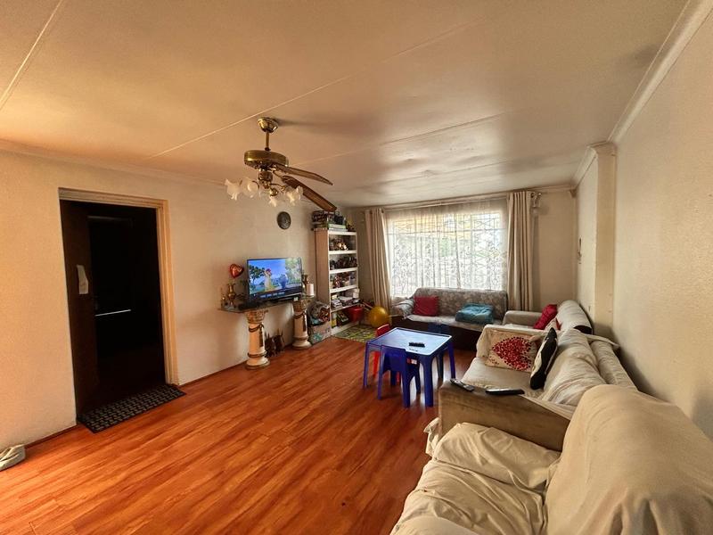3 Bedroom Property for Sale in Bakerton Gauteng