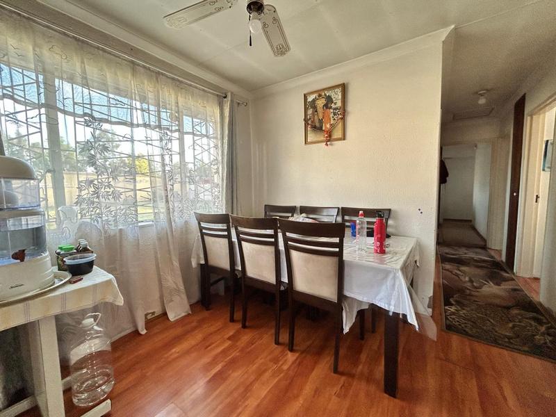 3 Bedroom Property for Sale in Bakerton Gauteng