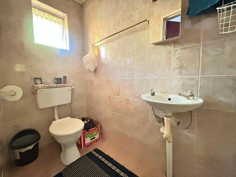 3 Bedroom Property for Sale in Bakerton Gauteng