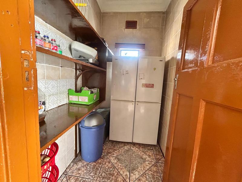 8 Bedroom Property for Sale in Springs Gauteng