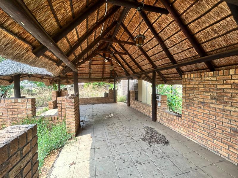 4 Bedroom Property for Sale in Strubenvale Gauteng