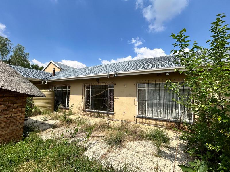4 Bedroom Property for Sale in Strubenvale Gauteng