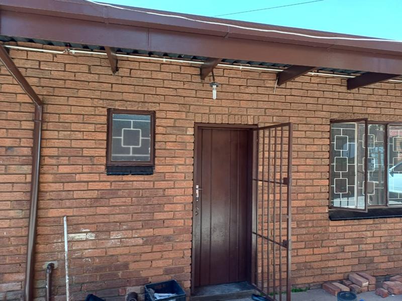 1 Bedroom Property for Sale in Laudium Gauteng