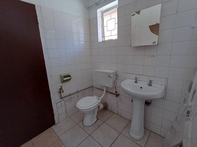 1 Bedroom Property for Sale in Laudium Gauteng