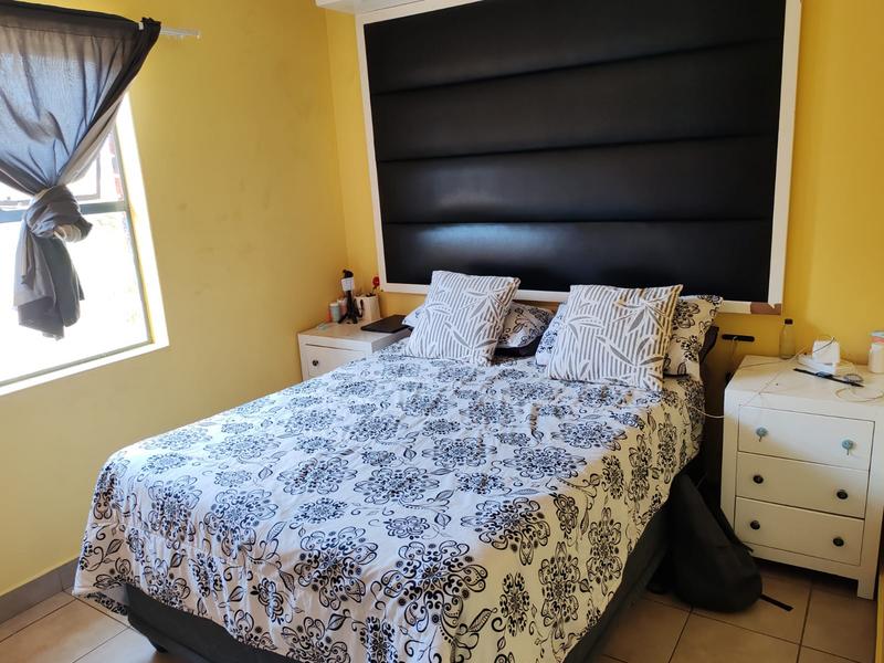 2 Bedroom Property for Sale in Johannesburg Gauteng