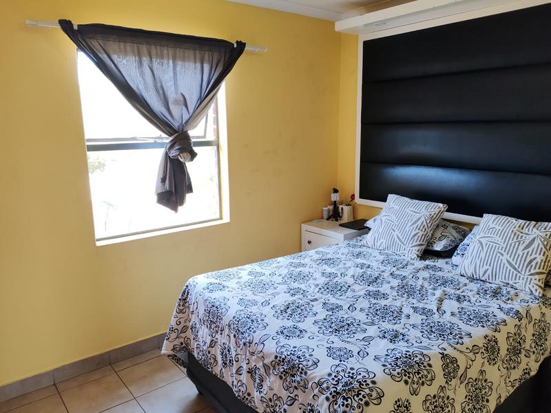 2 Bedroom Property for Sale in Johannesburg Gauteng