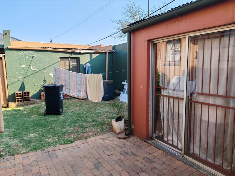 2 Bedroom Property for Sale in Kensington Gauteng