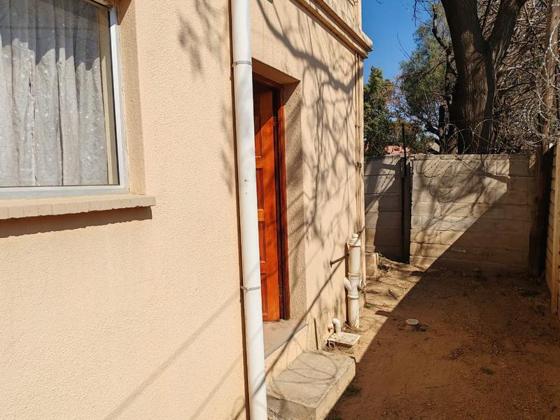 4 Bedroom Property for Sale in Bloubosrand Gauteng