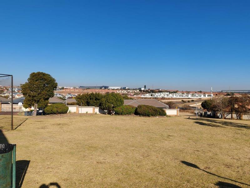 0 Bedroom Property for Sale in Kosmosdal Gauteng