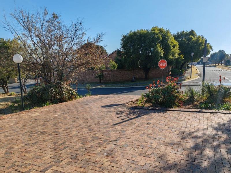 0 Bedroom Property for Sale in Kosmosdal Gauteng